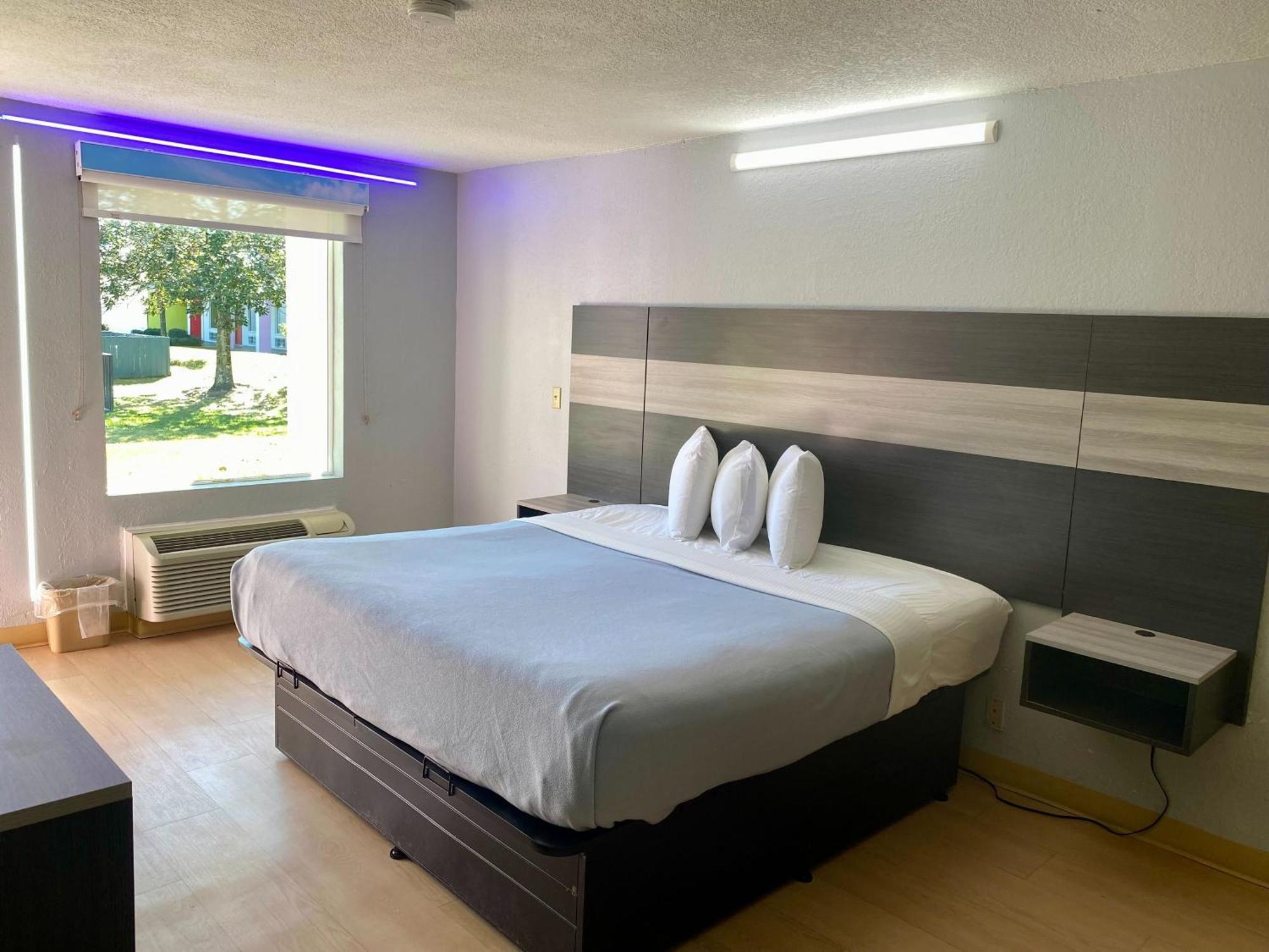 Ferry Pass Rest And Relax Inn المظهر الخارجي الصورة
