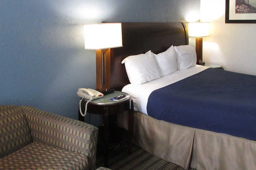 Ferry Pass Rest And Relax Inn المظهر الخارجي الصورة