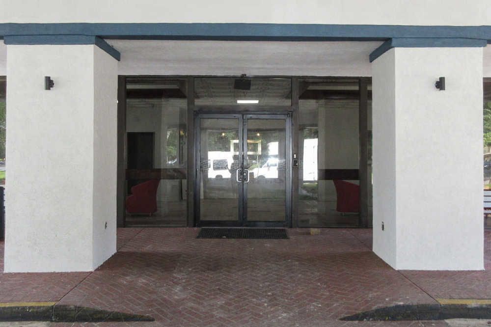 Ferry Pass Rest And Relax Inn المظهر الخارجي الصورة